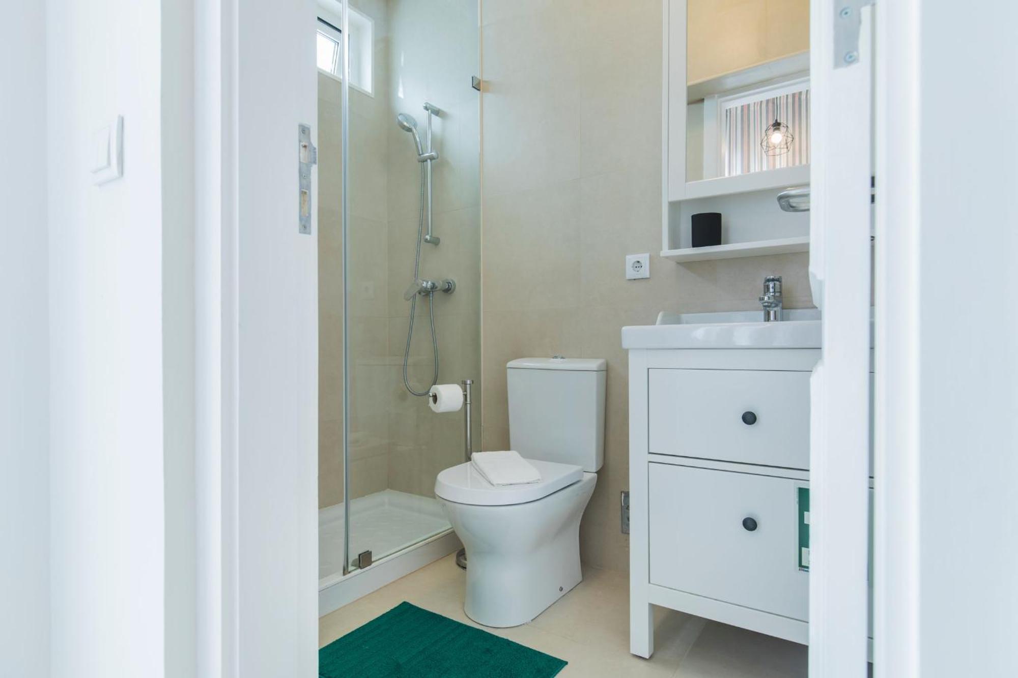 Lovelystay - Peaceful Central Apartment I Lisboa Ngoại thất bức ảnh