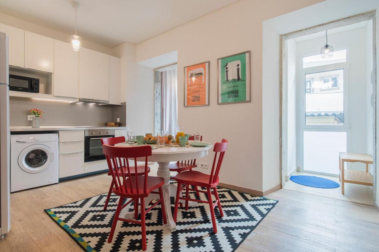 Lovelystay - Peaceful Central Apartment I Lisboa Ngoại thất bức ảnh